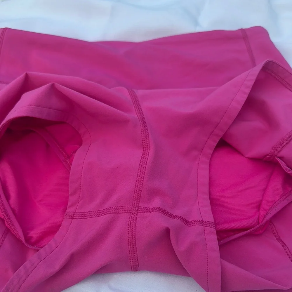 Lululemon Speedup 2.5” Inseam High Rise Color Sonic Pink Size 2 - Picture 5 of 8